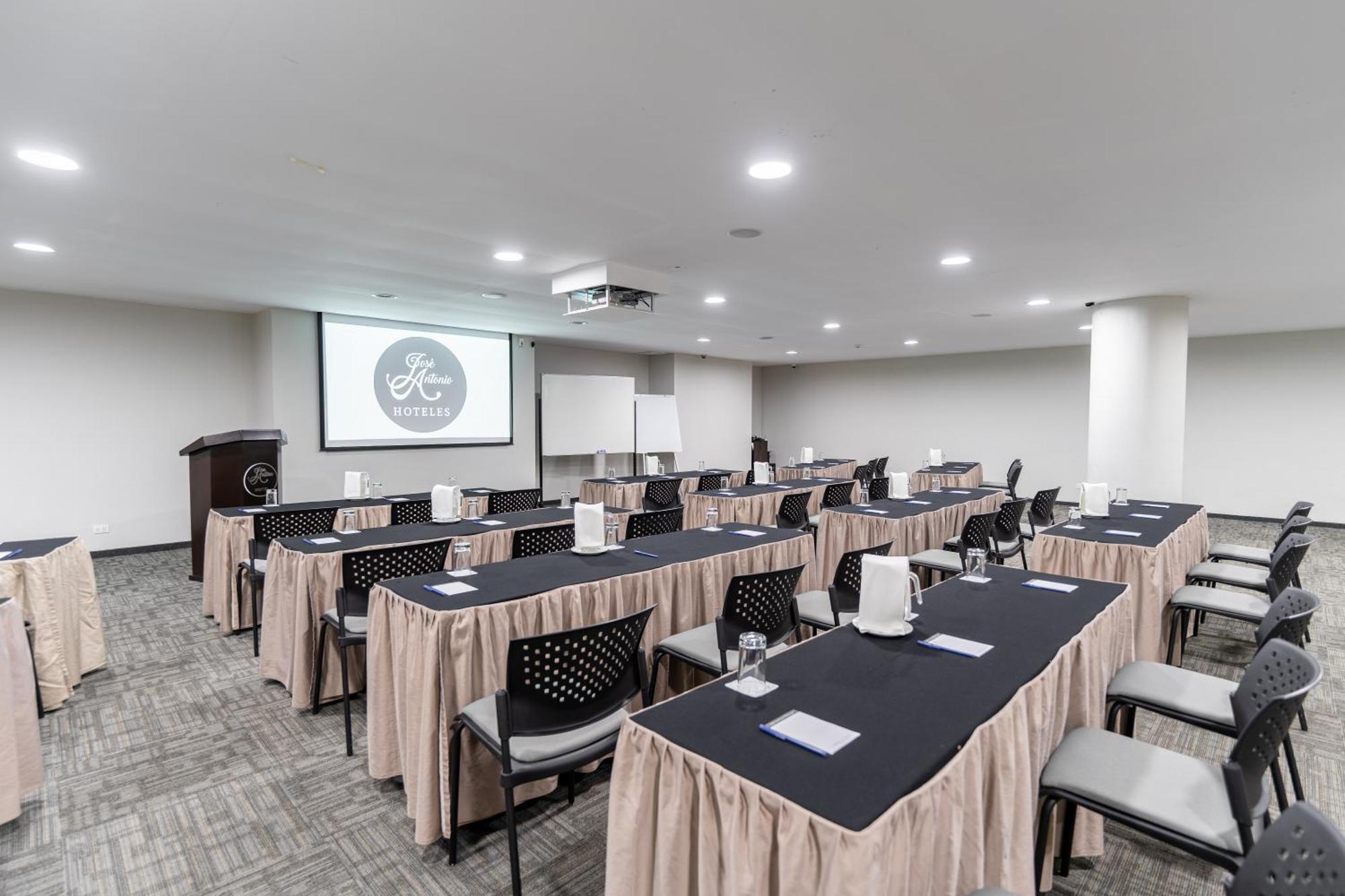 Hotel Jose Antonio Executive Lima Exterior foto